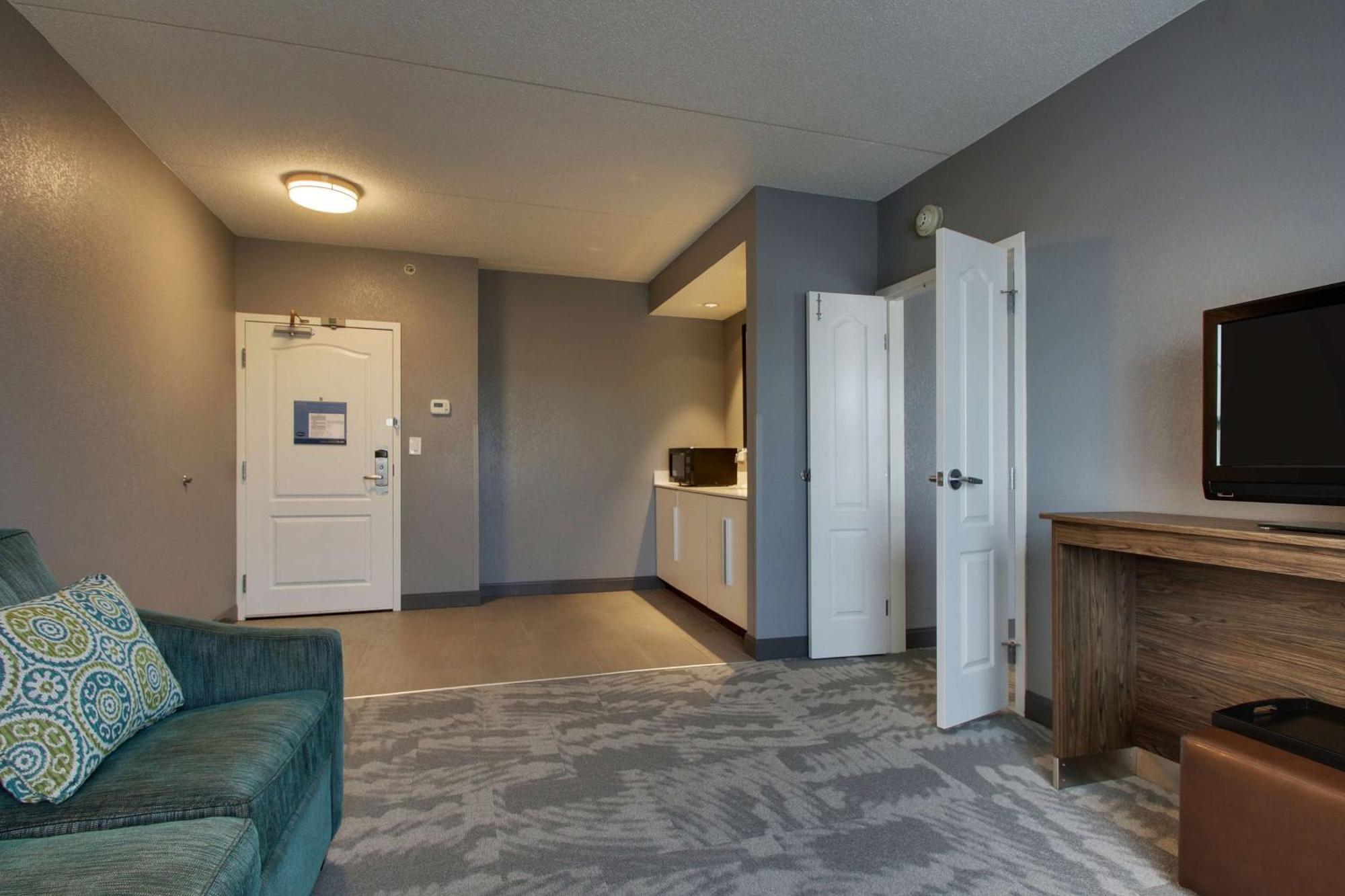 Hampton Inn & Suites Chicago/Aurora Ngoại thất bức ảnh