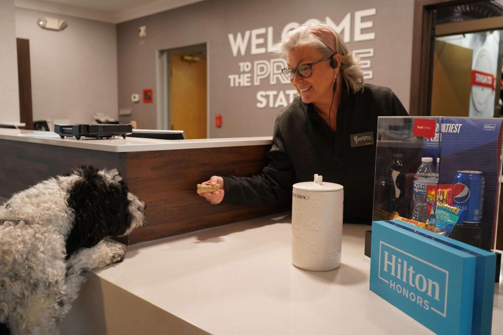 Hampton Inn & Suites Chicago/Aurora Ngoại thất bức ảnh